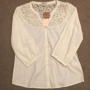 Lucky brand top with lace trim